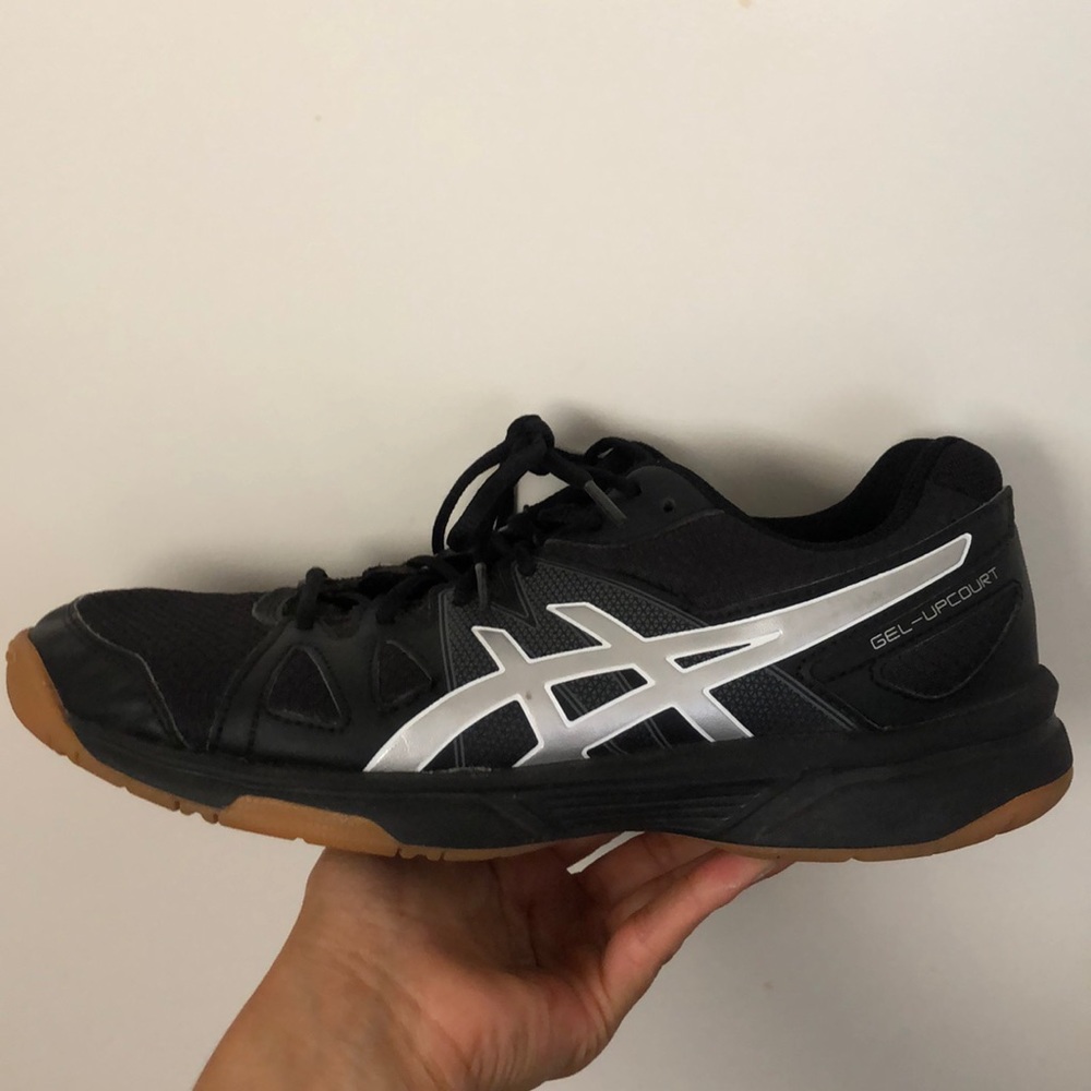 Asics Gel-Upcourt Volleyball shoes